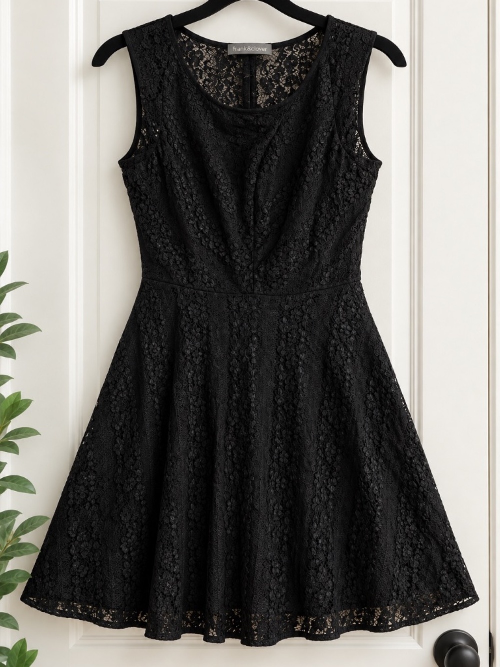 Finn & Clover Black Floral Lace Fit & Flare Dress Size Medium